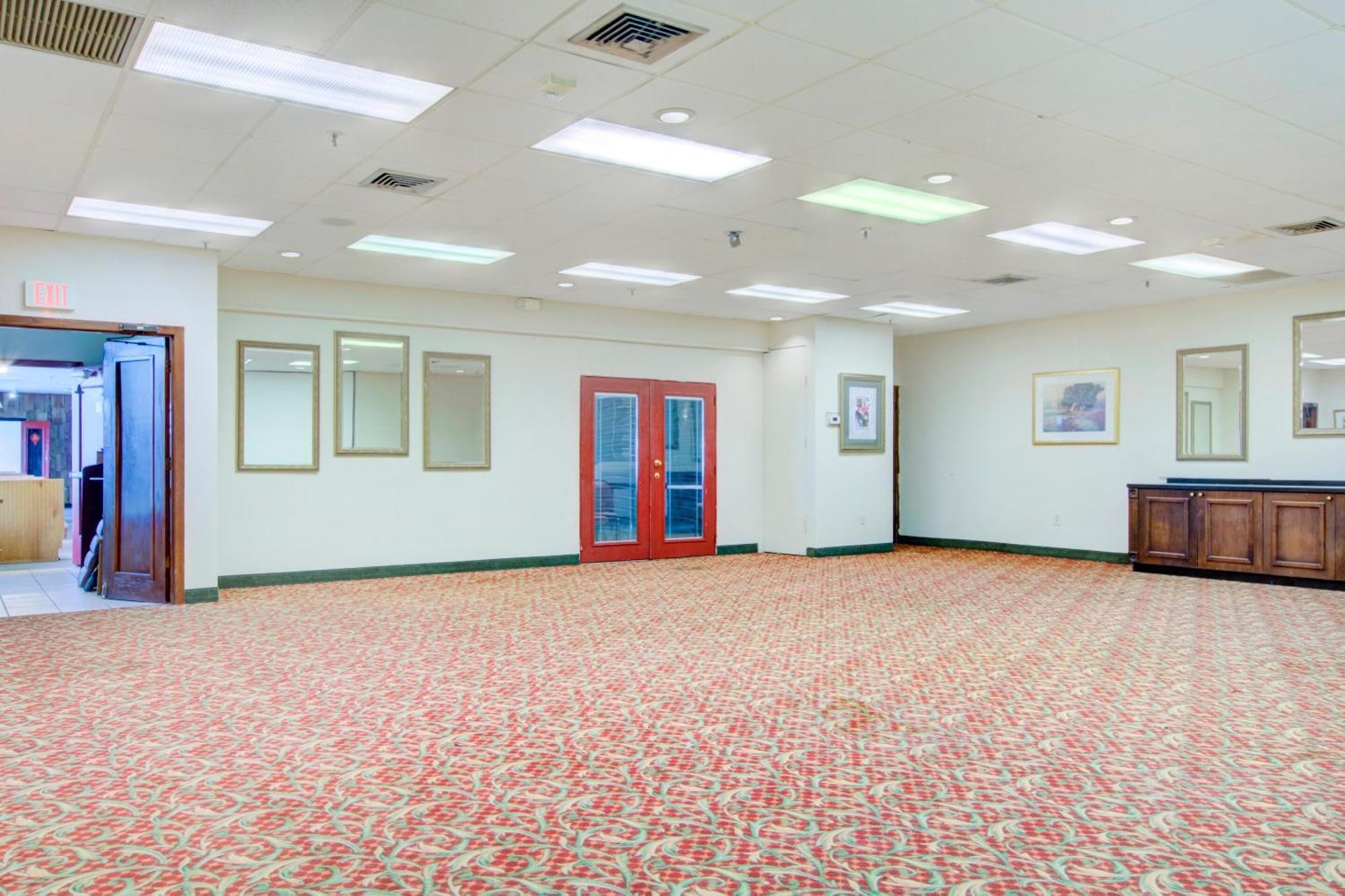 Oyo Hotel Dundee By Crystal Lake Exteriér fotografie